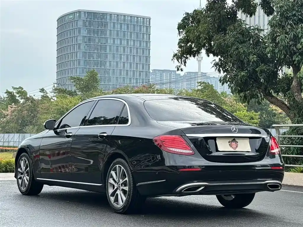 Mercedes-Benz E-Class 2020 Facelift E 260 L Sport фото 7