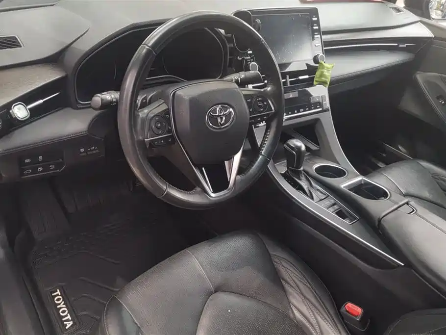 Toyota Avalon 2019 2.5L Touring Premium Edition China VI фото 12