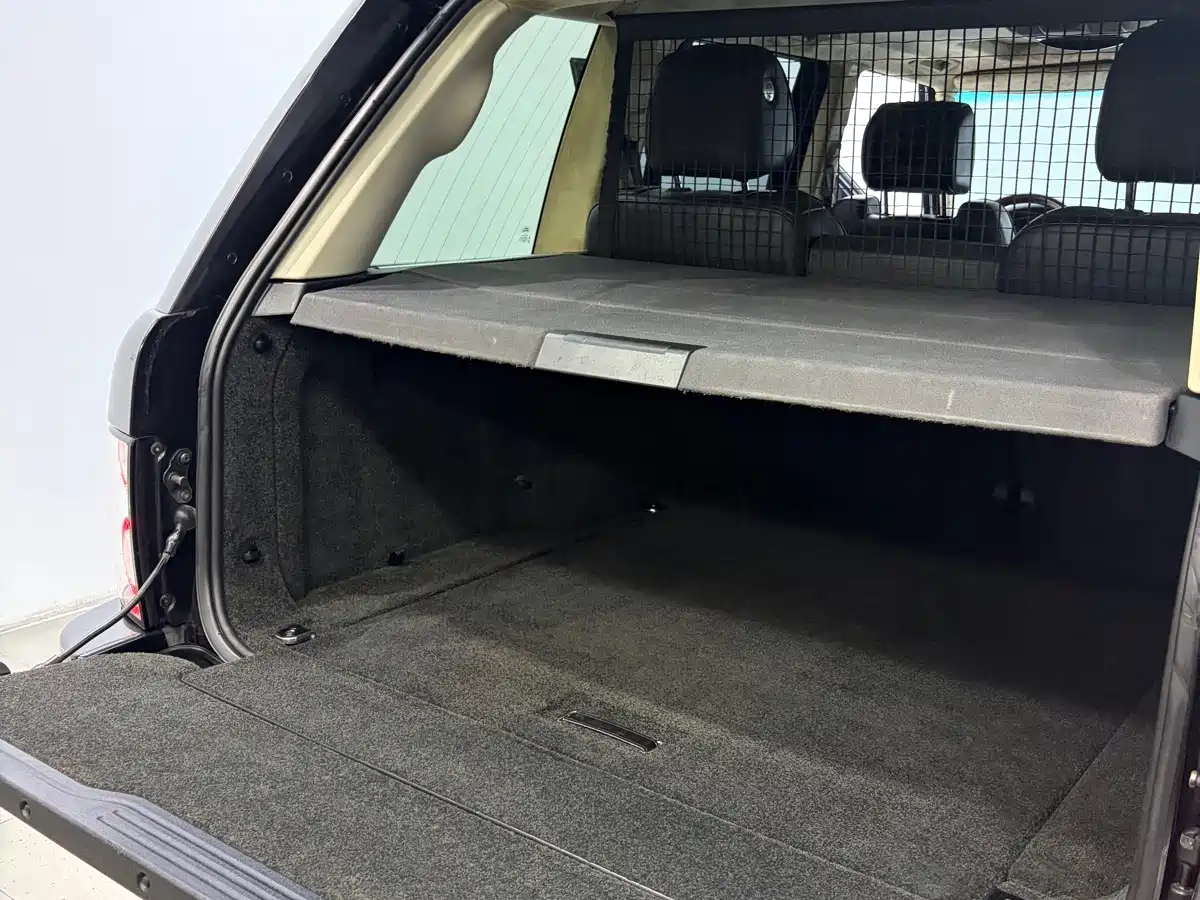 Land Rover Range Rover 2011 2011 5.0 NA V8 HSE