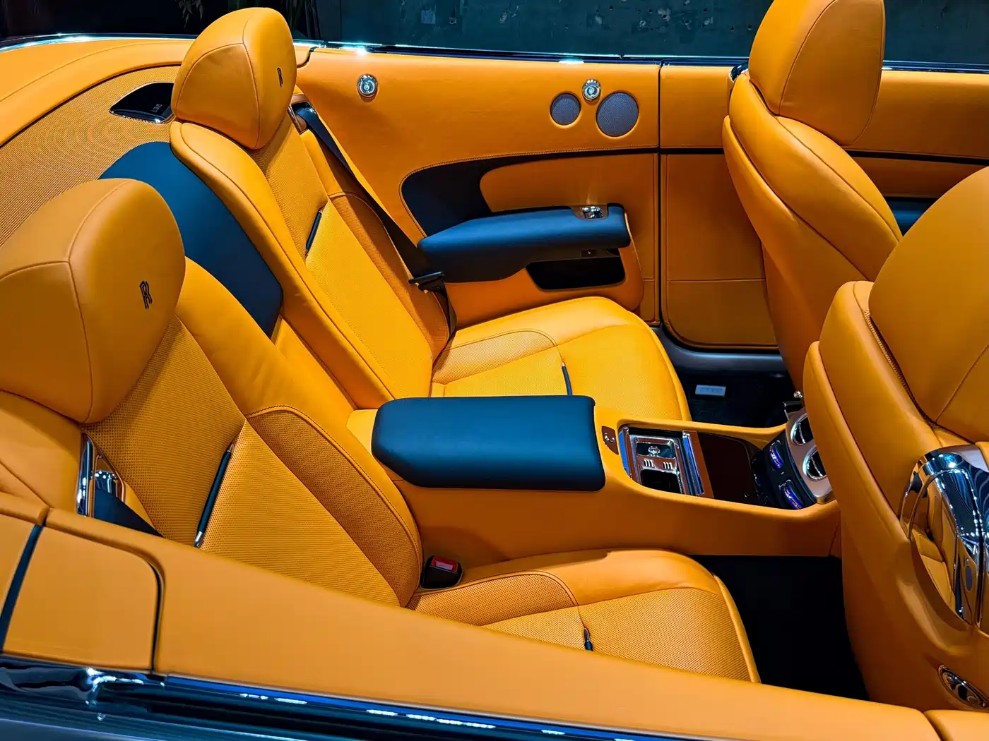 Rolls-Royce Dawn 2021 2018 6.6T Standard