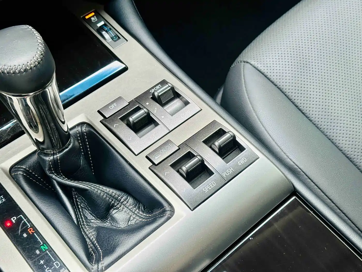 Lexus GX 2015 400 Luxury Edition фото 13