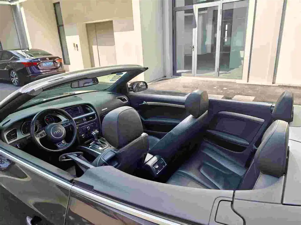 Audi A5 (Import) 2012 2.0TFSI Cabriolet фото 11