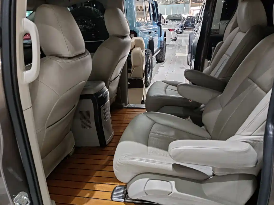 Buick GL8 2020 Model Land Business Class 652T Comfort фото 8