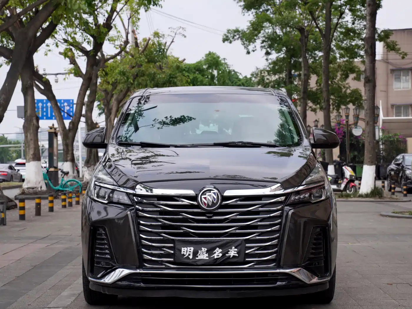 Buick GL8 2022 Land Business Class 652T Luxury фото 2