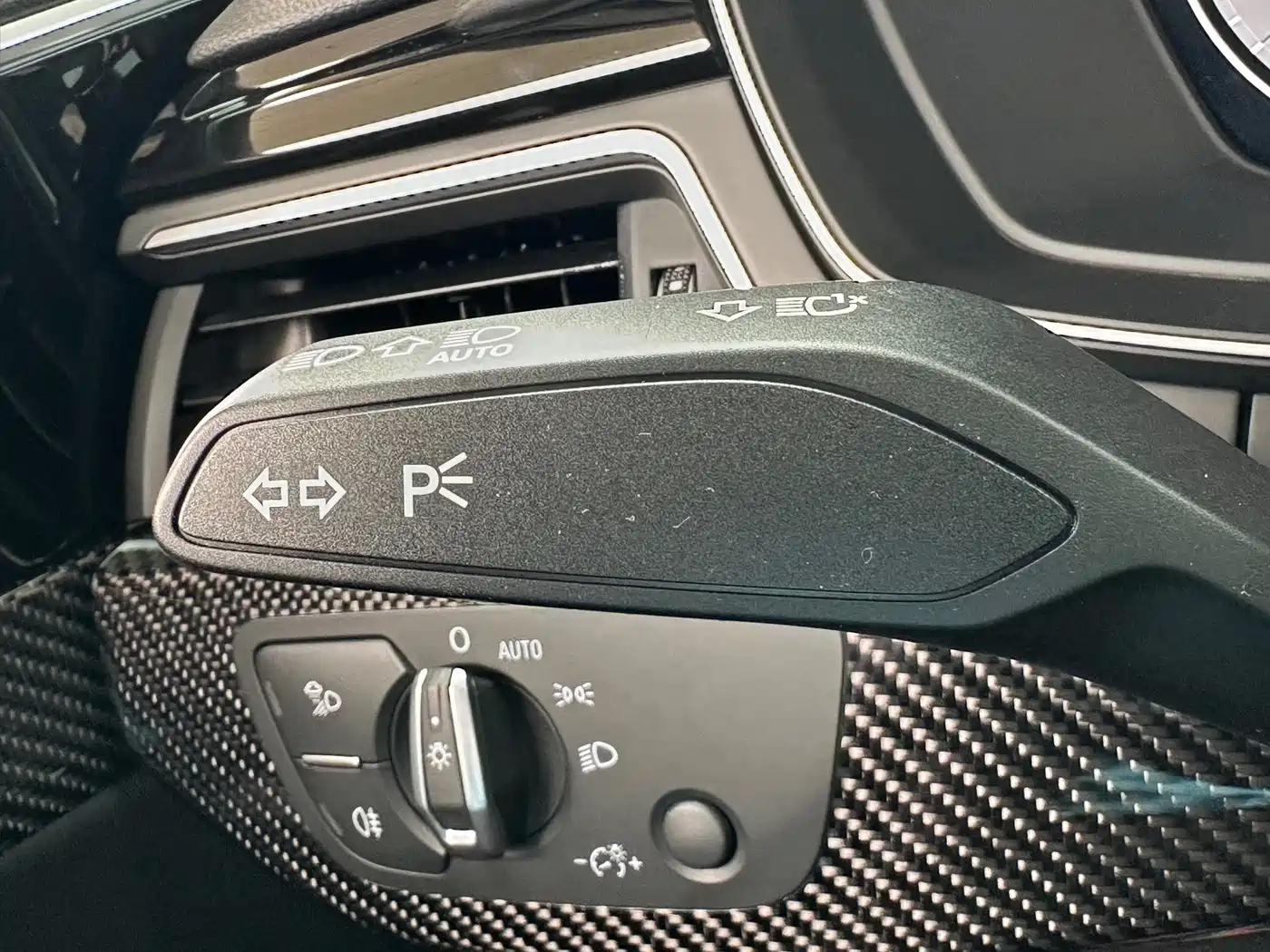 Audi A4L 2022 45 TFSI quattro Premium Dynamic фото 27