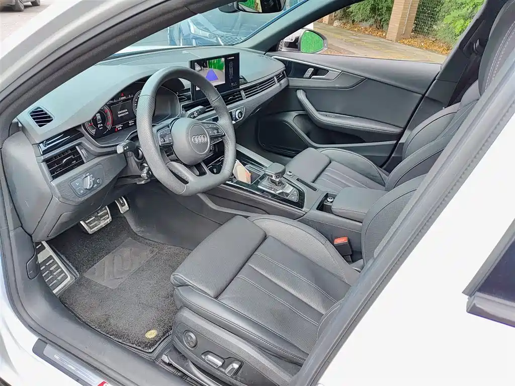 Audi A4L 2023 40 TFSI Luxury Sport фото 7