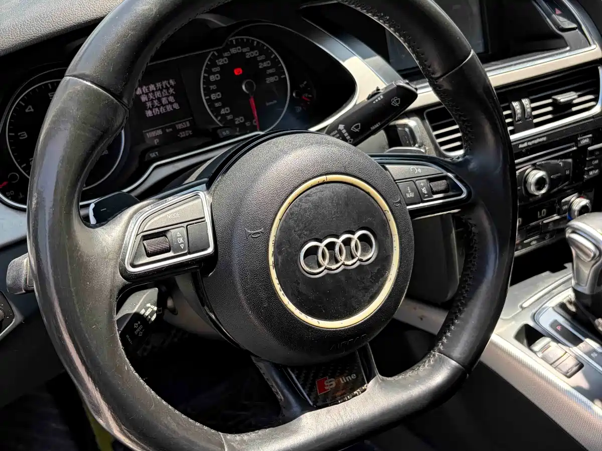 Audi A4L 2015 35 TFSI Auto Standard фото 10