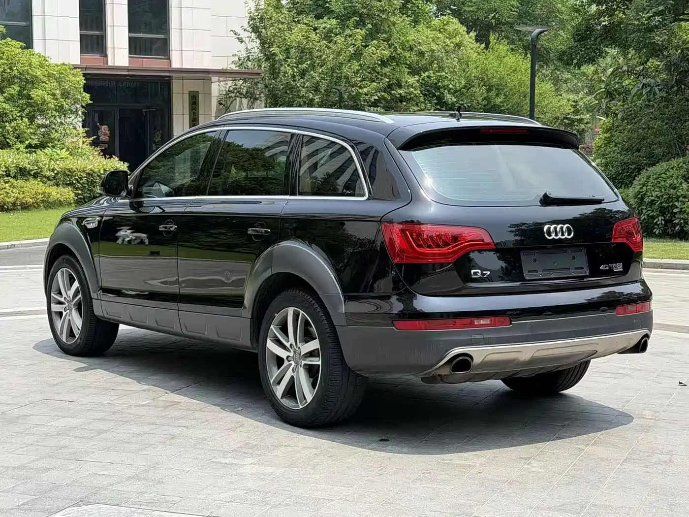 Audi Q7 2014 40 TFSI Off-road фото 5