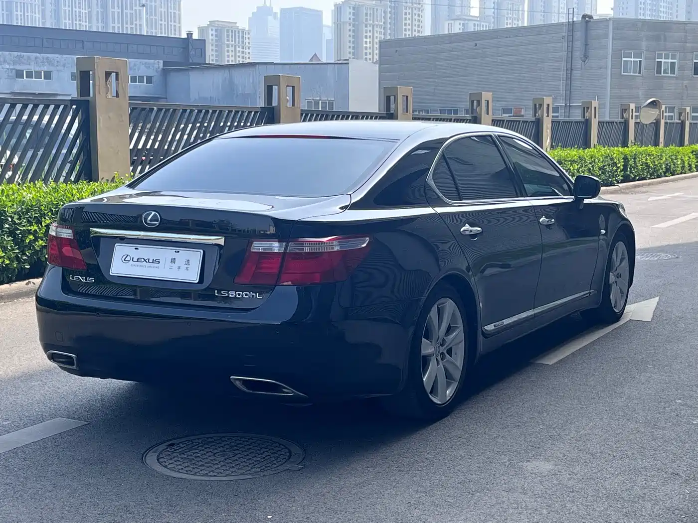 Lexus LS 2007 600hL Premium Edition фото 9