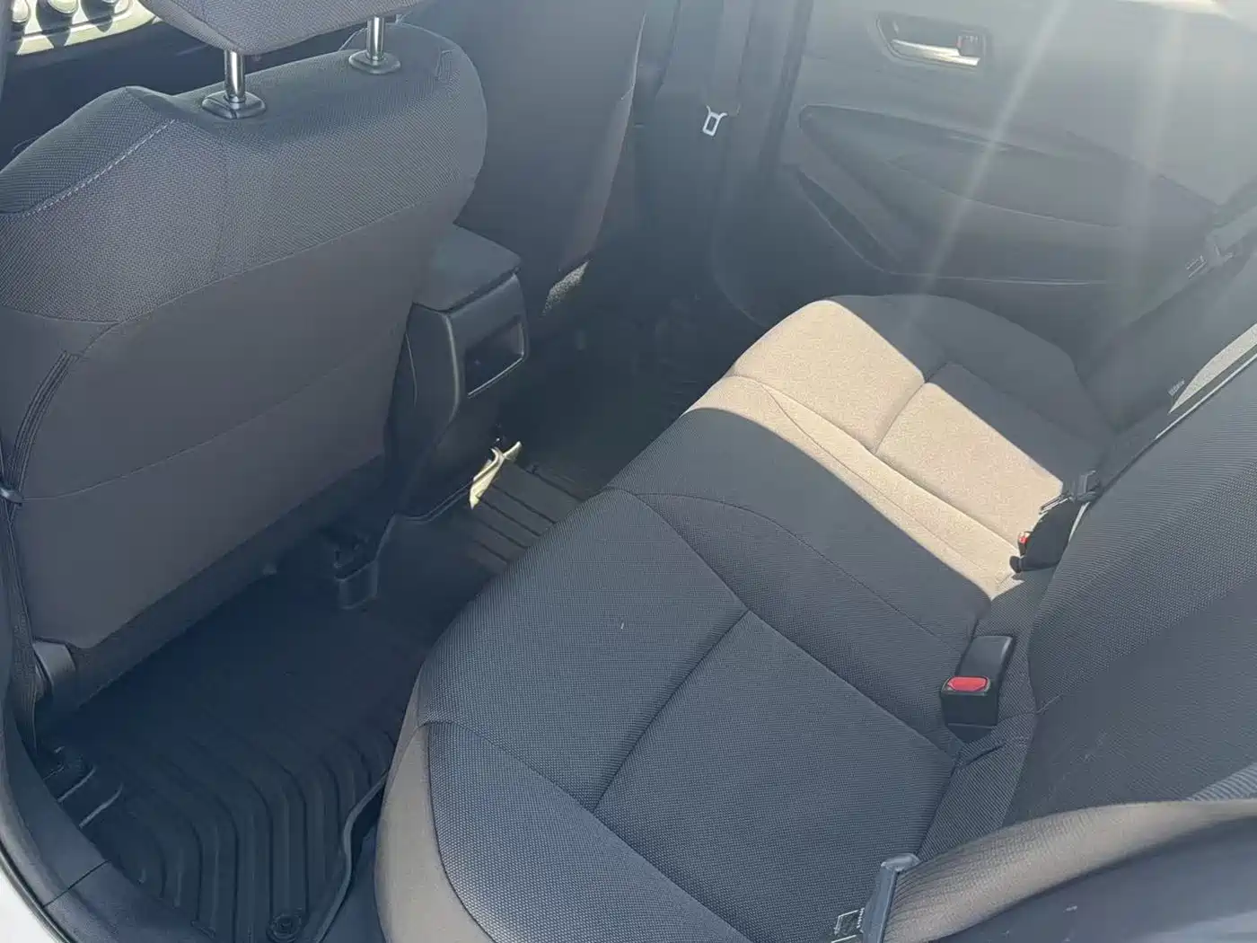 Toyota Corolla 2021 TNGA 1.5L CVT Pioneer Edition фото 4