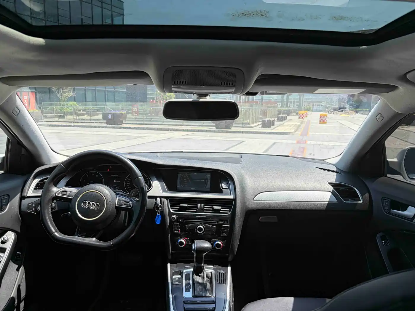 Audi A4L 2015 35 TFSI Auto Standard фото 5