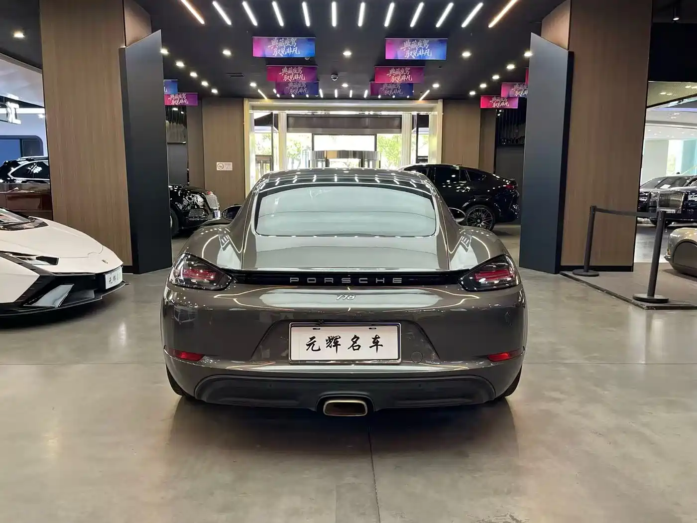 Porsche 718 2020 Cayman 2.0T фото 17