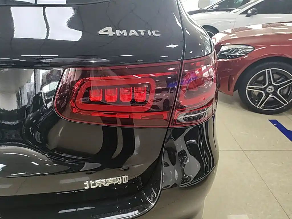 Mercedes-Benz GLC 2022 Facelift II GLC 260 L 4MATIC Luxury фото 8