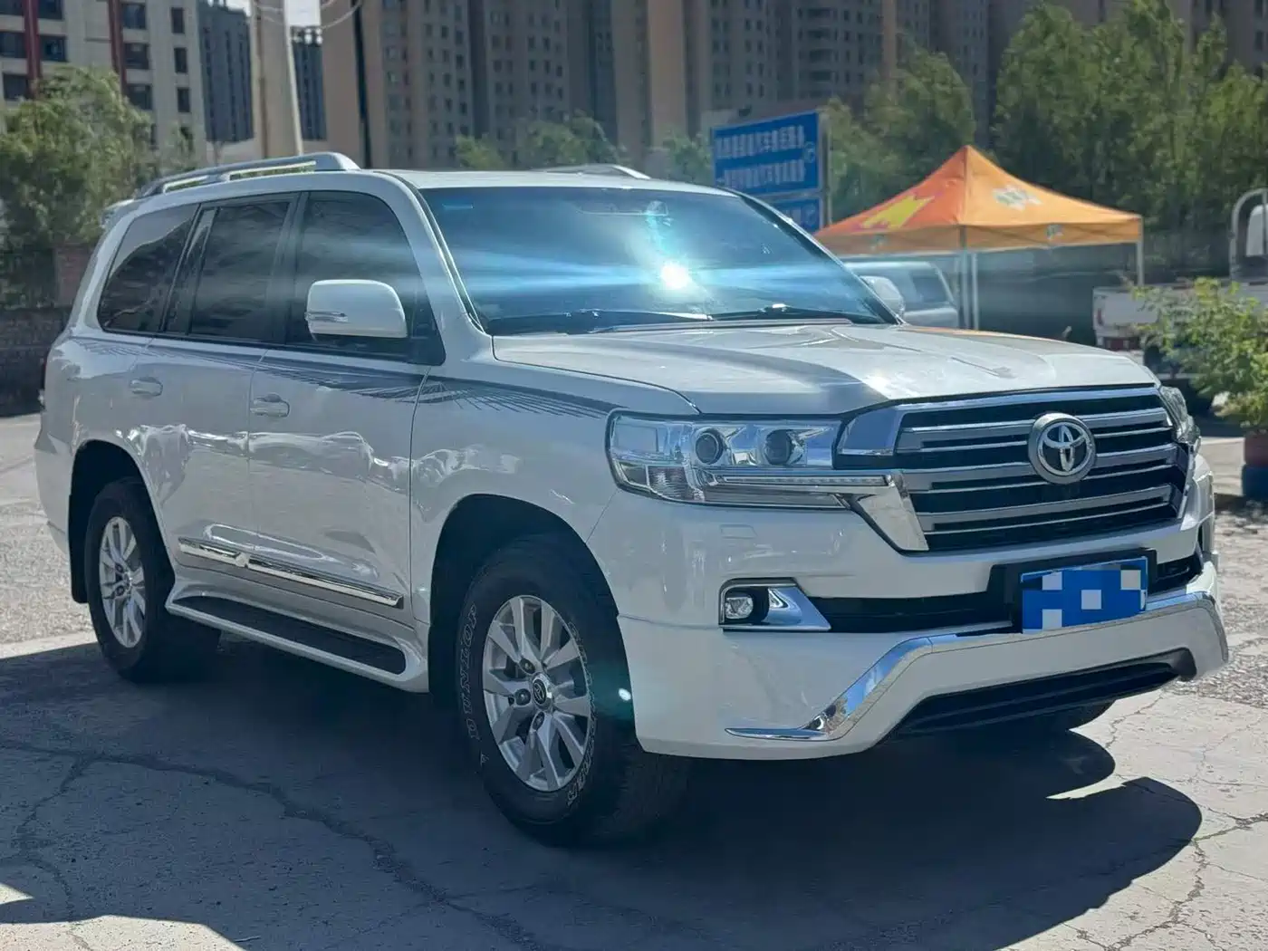 Toyota Land Cruiser (Import) 2019