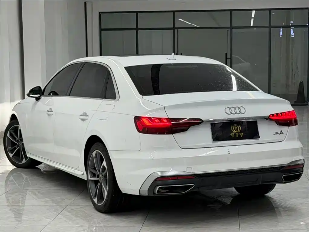 Audi A4L 2020 40 TFSI Fashion Dynamic Edition фото 9