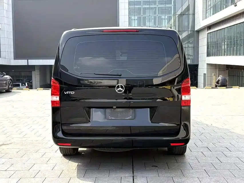 Mercedes-Benz Vito 2018 2.0T Elite Edition 7-Seater China V фото 8