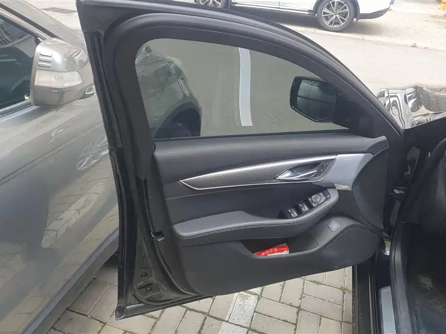 Cadillac CT5 2023 28T Luxury Style (Standard Edition) фото 7