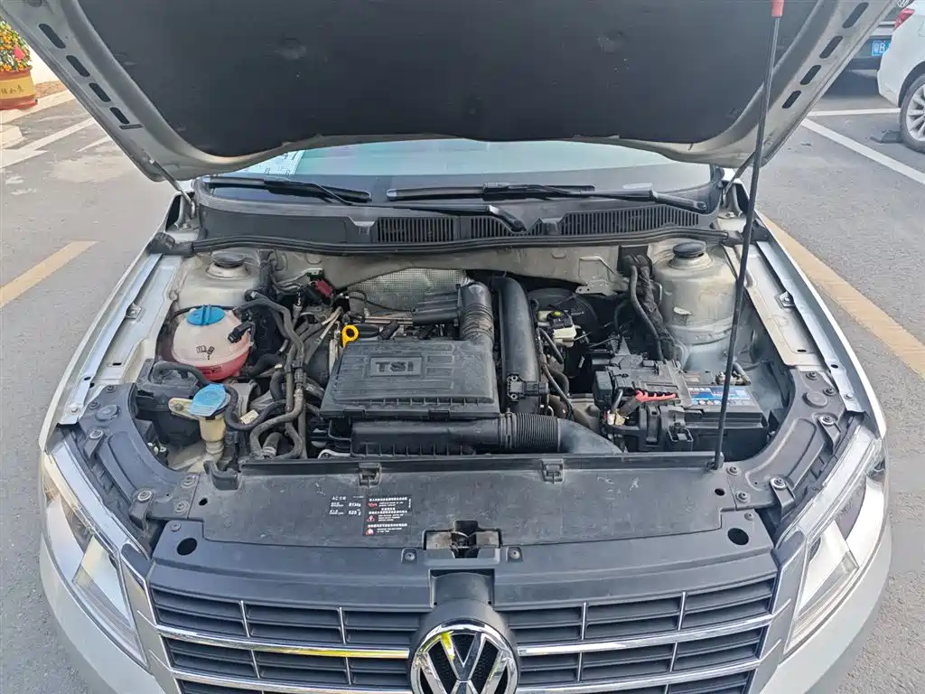 Volkswagen Lavida 2013 Facelift 1.4TSI DSG Comfort фото 15