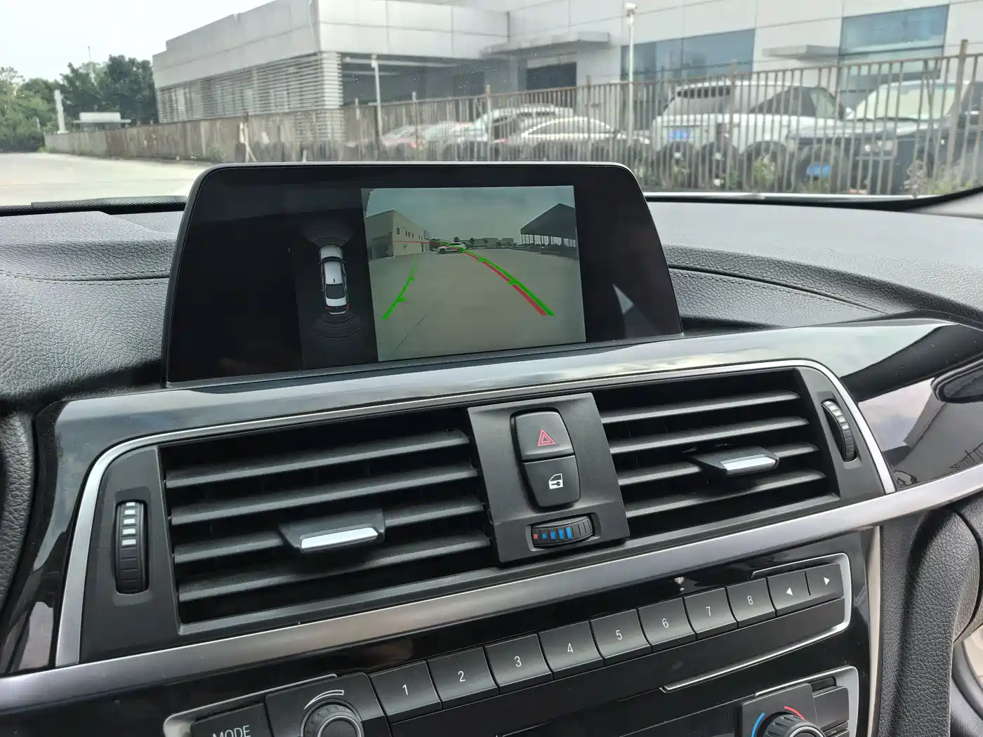 BMW 3 Series 2018 320Li Fashion Style фото 16