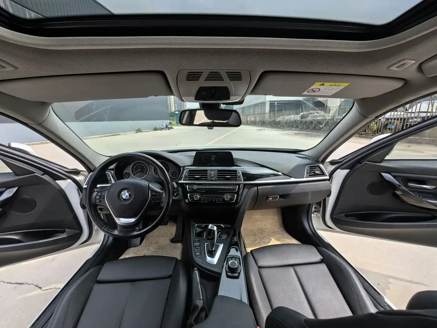 BMW 3 Series 2018 320Li Fashion Style фото 19
