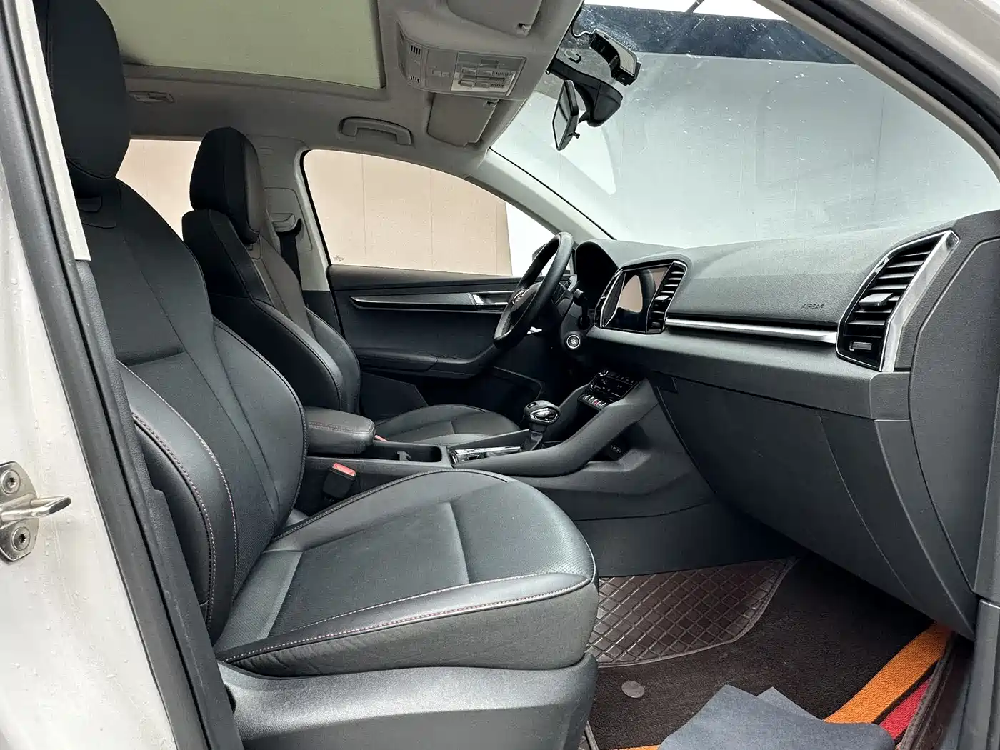 Škoda Karoq 2022 TSI280 Premium Edition фото 12