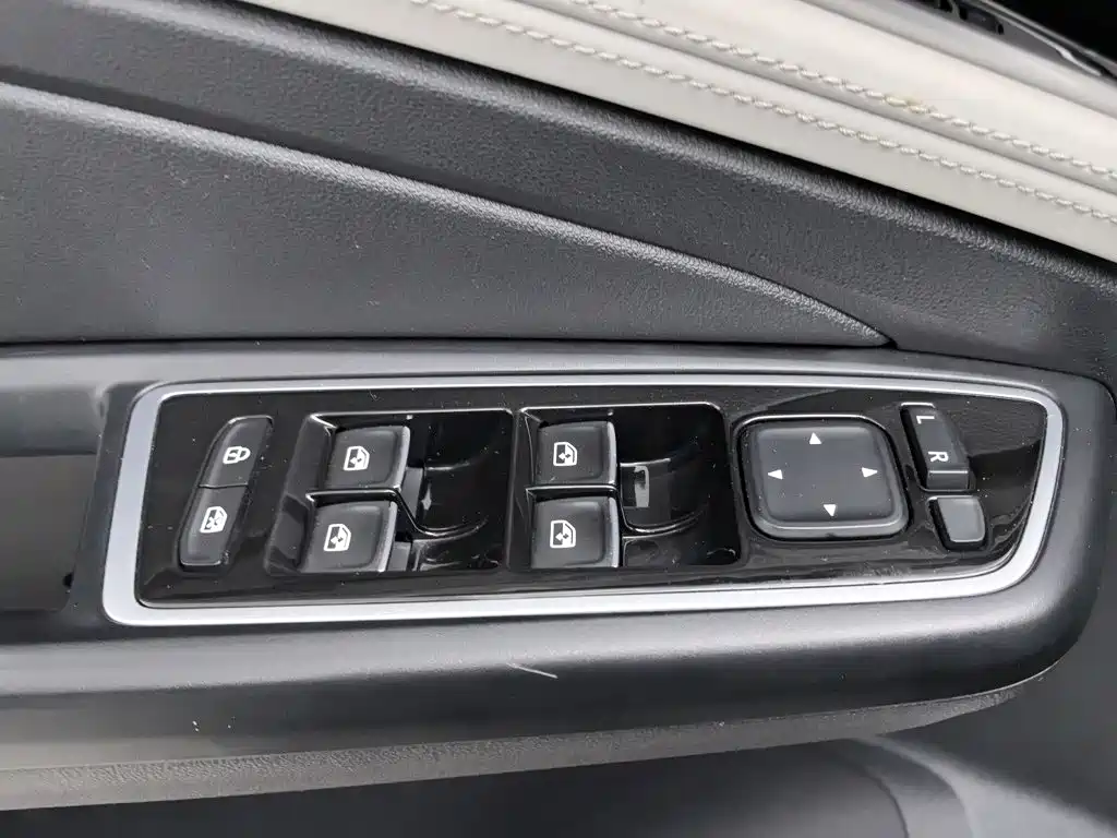Фото 9 - Jetta VS5