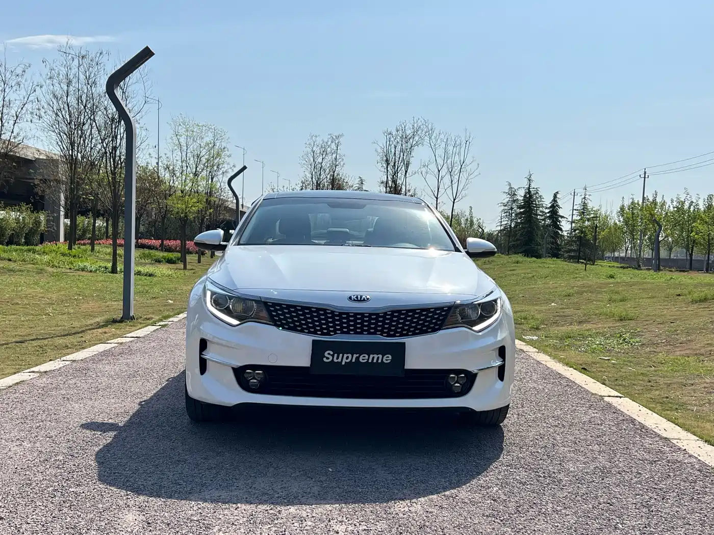 Kia K5 2016 2.0L Automatic LUX фото 2