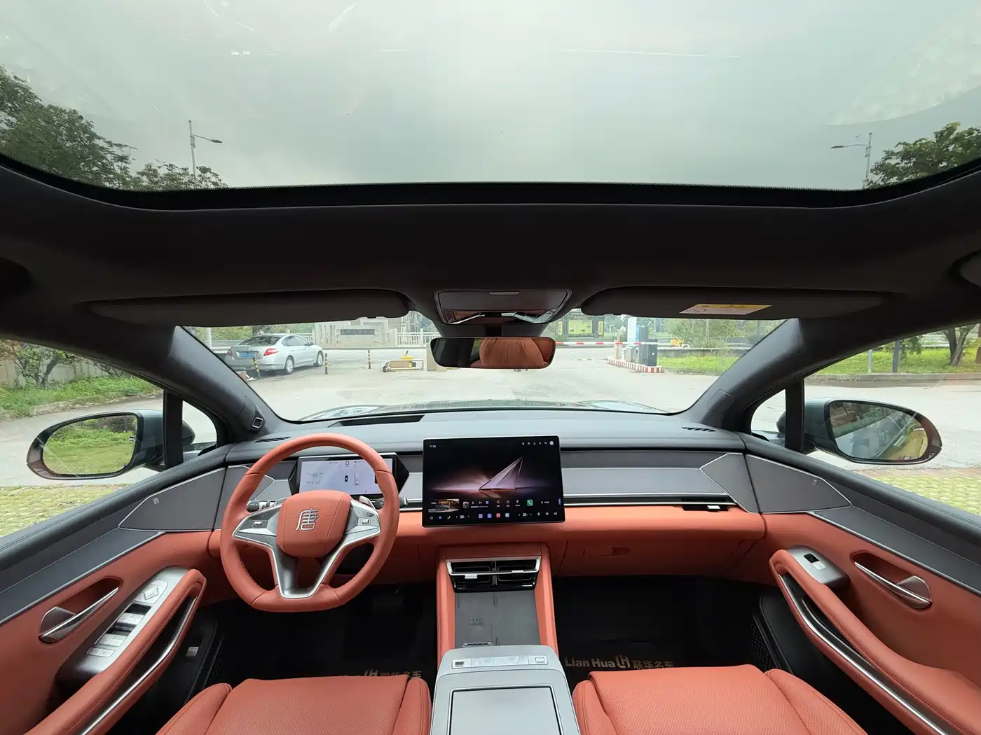 BYD Tang L 2025 DM 175KM Drone Player Edition фото 20