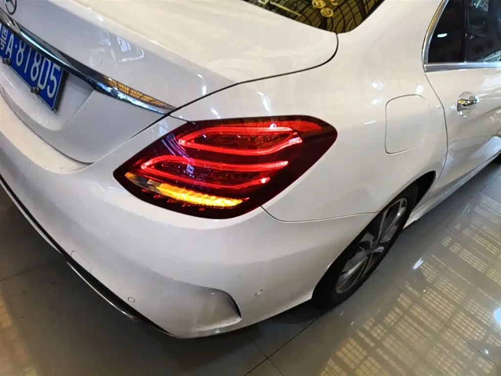 Mercedes-Benz C-Class 2018 C 180 L Fashion Sport Edition фото 8