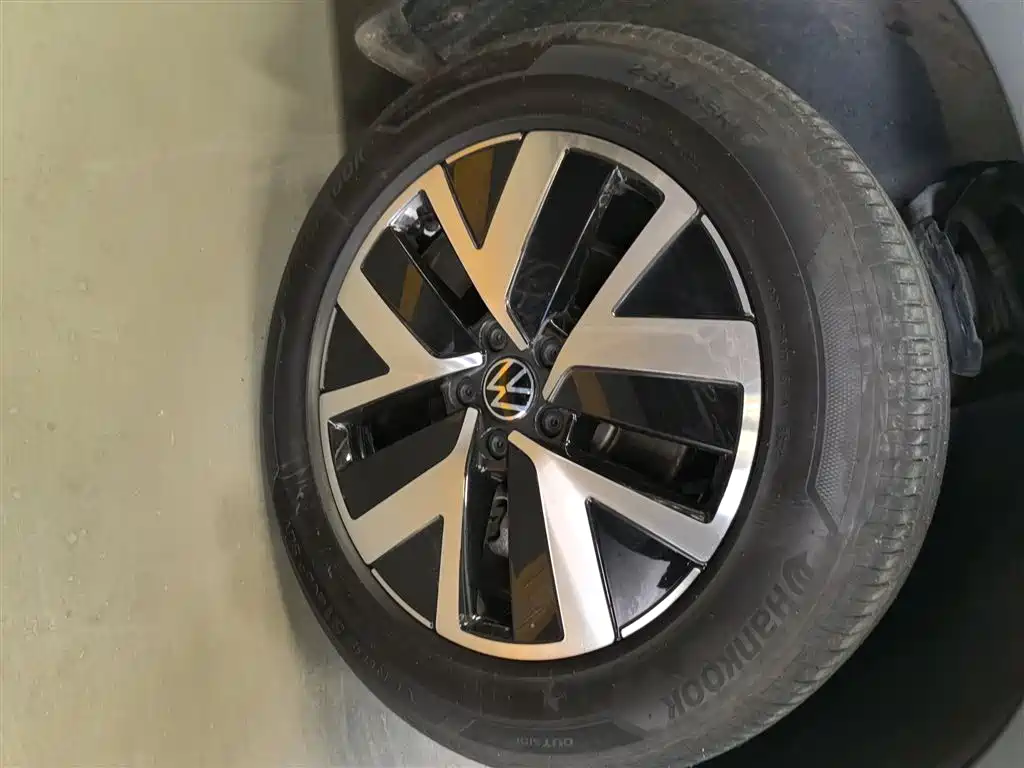 Volkswagen Tayron 2024 300TSI 2WD Luxury Plus Advanced фото 25
