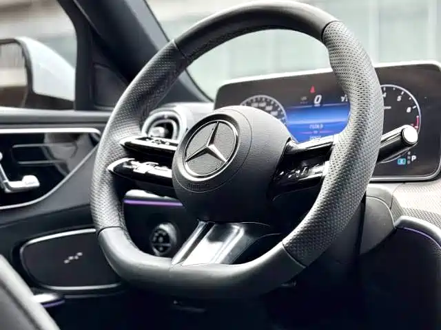 Mercedes-Benz C-Class 2024 C 260 L Sport фото 4
