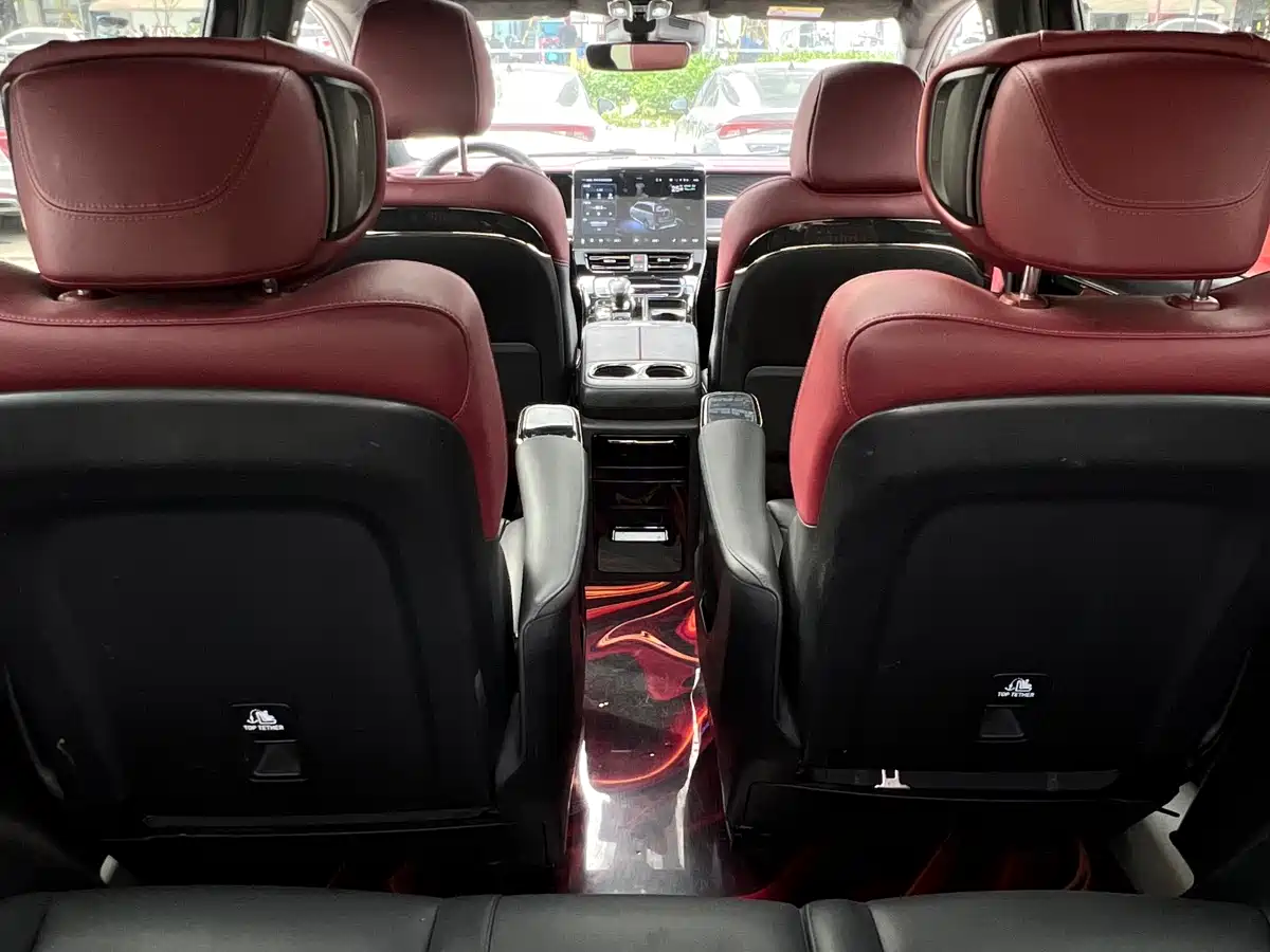 GAC Trumpchi Trumpchi M8 2023 Model Master Series 400T Ultimate Edition фото 26