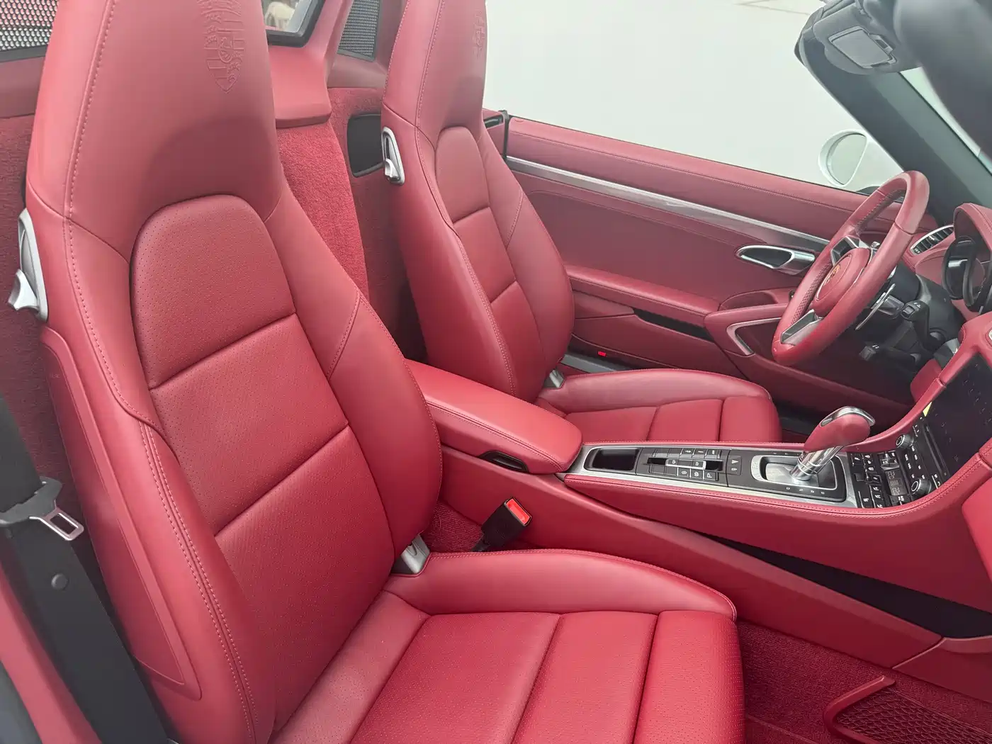 Porsche 718 2022 Boxster 2.0T фото 18