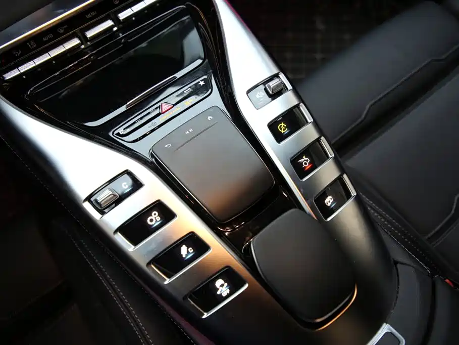 Mercedes-Benz AMG GT 2023 AMG GT 50 4-Door Coupe фото 12