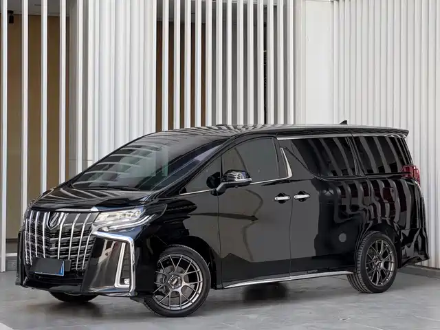 Toyota Alphard 2020