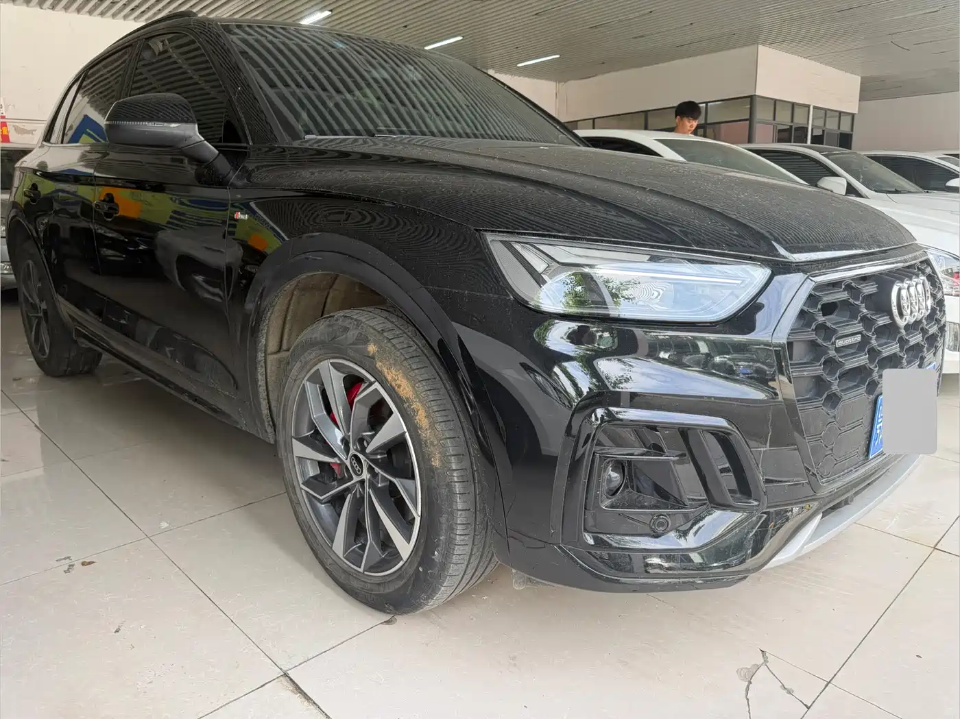 Audi Q5L 2024 Model 40 TFSI Luxury Dynamic