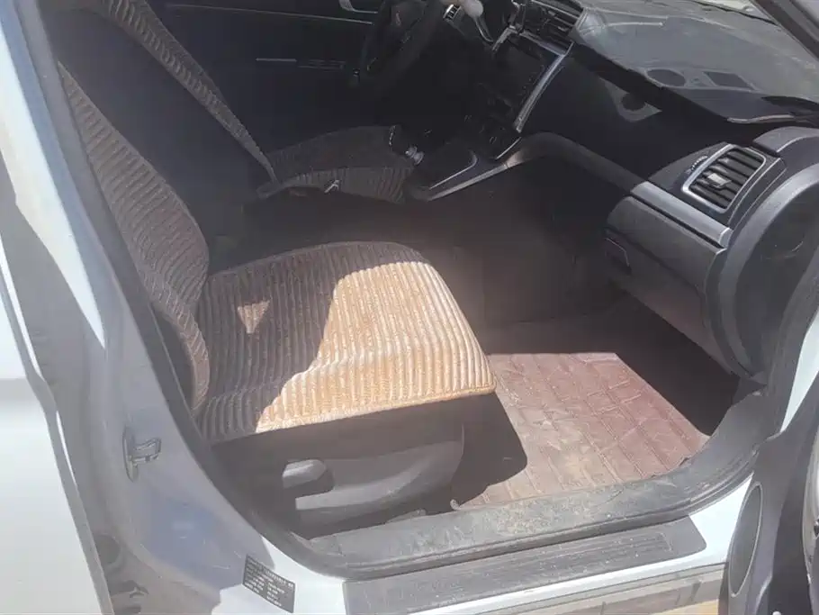 Haval M6 2019 1.5T Manual 2WD Elite Type China VI фото 8