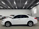Фото 7 - Geely Vision