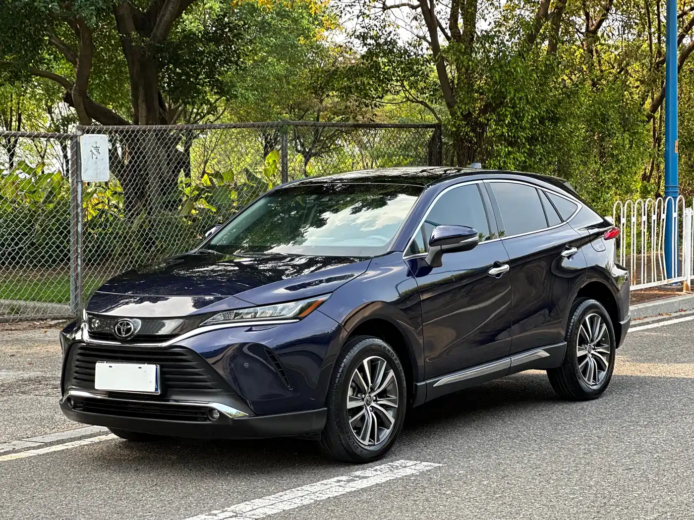 Toyota Lingfang HARRIER 2023 2.0L CVT 2WD Progressive Edition