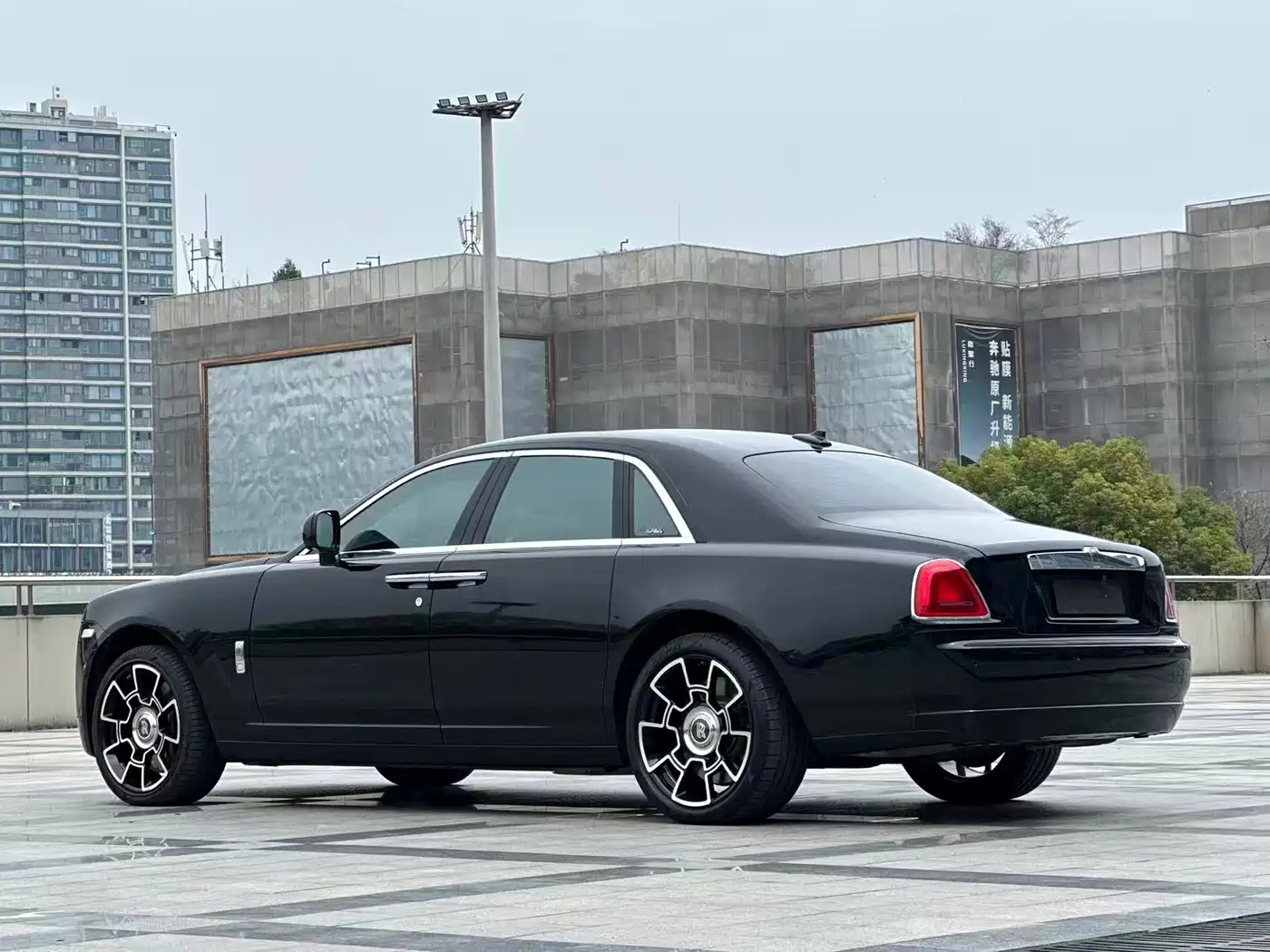 Rolls-Royce Ghost 2010 2010 Model 6.6T Standard