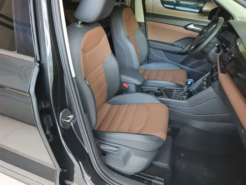 Volkswagen Tharu 2019 280TSI 2WD Flagship Edition China V фото 25