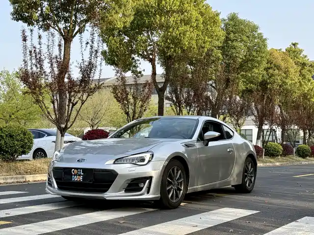 SUBARU BRZ