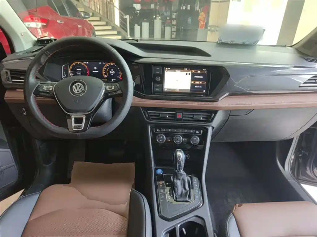 Volkswagen Tharu 2019 280TSI 2WD Flagship Edition China V фото 10