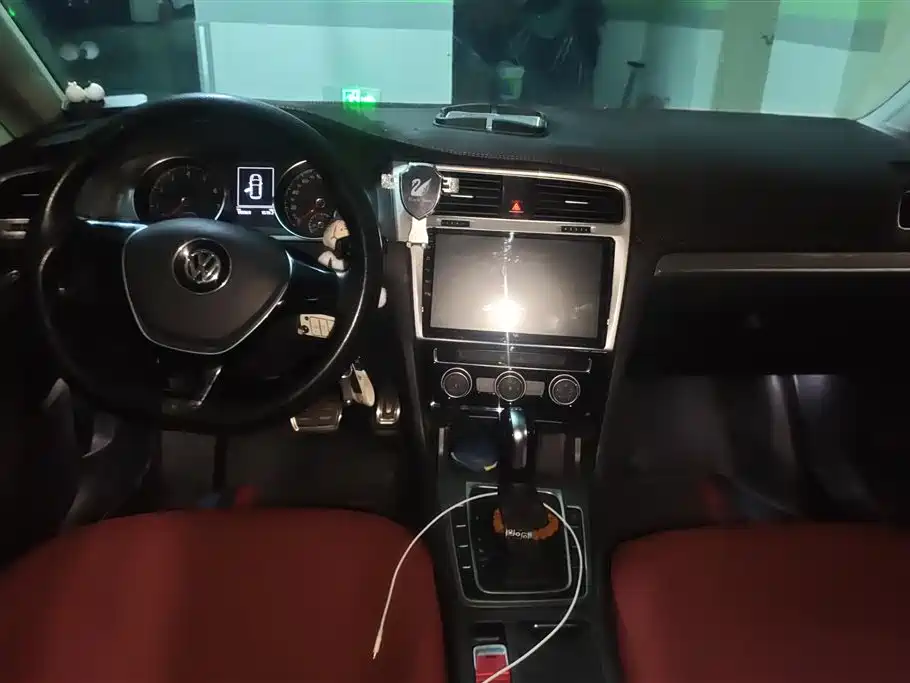 Volkswagen Golf 2015 1.4TSI Automatic Comfort фото 12