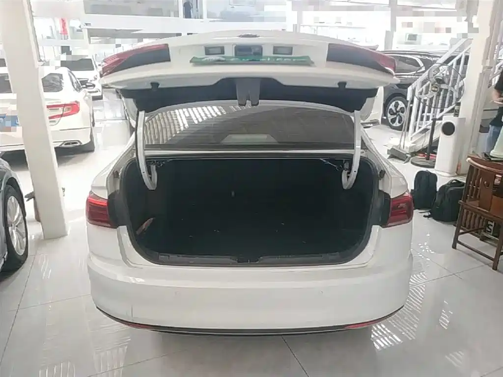 Volkswagen Bora 2020 1.5L Automatic Comfort фото 19