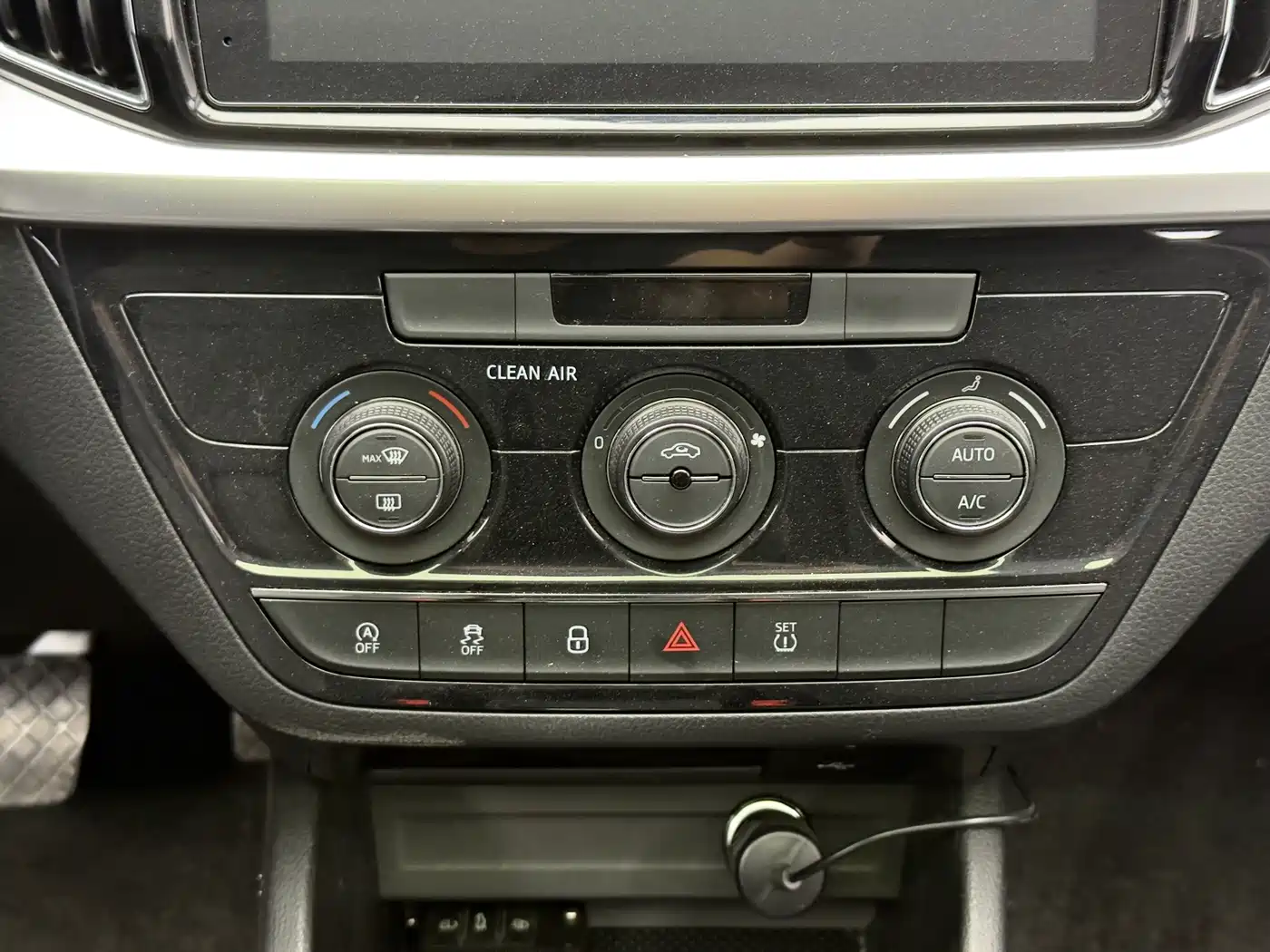 Škoda Kamiq 2023 Facelift 1.5L Auto Comfort Edition фото 16