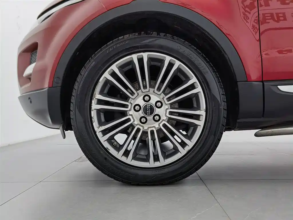 Land Rover Range Rover Evoque (Import) 2012 2.0T 5-door Premium Edition фото 17