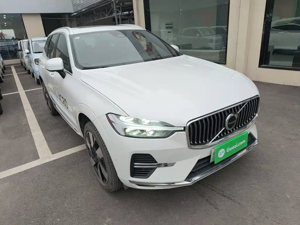 Volvo XC60 Plug-in Hybrid 2024 2025 Plug-in Hybrid Long Range AWD Zhiya Luxury Edition