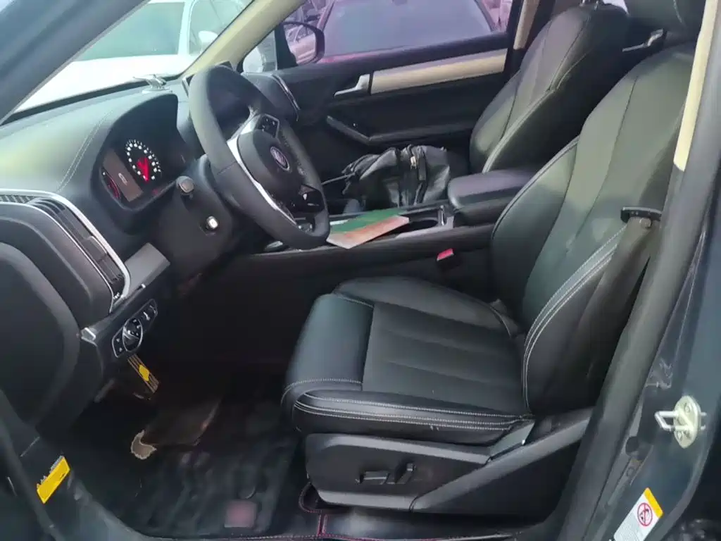 BYD Tang 2020 2019 2.0T Automatic Smart Connect Noble 5-seater China VI