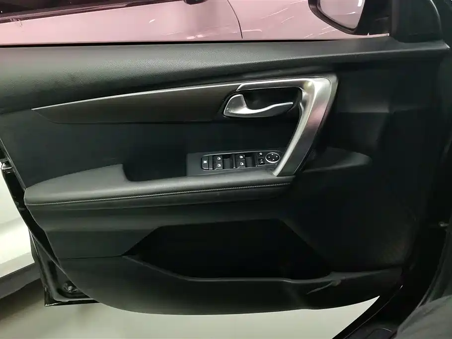 Kia Sportage 2018 2.0L Automatic Smart Luxury (China V) фото 7